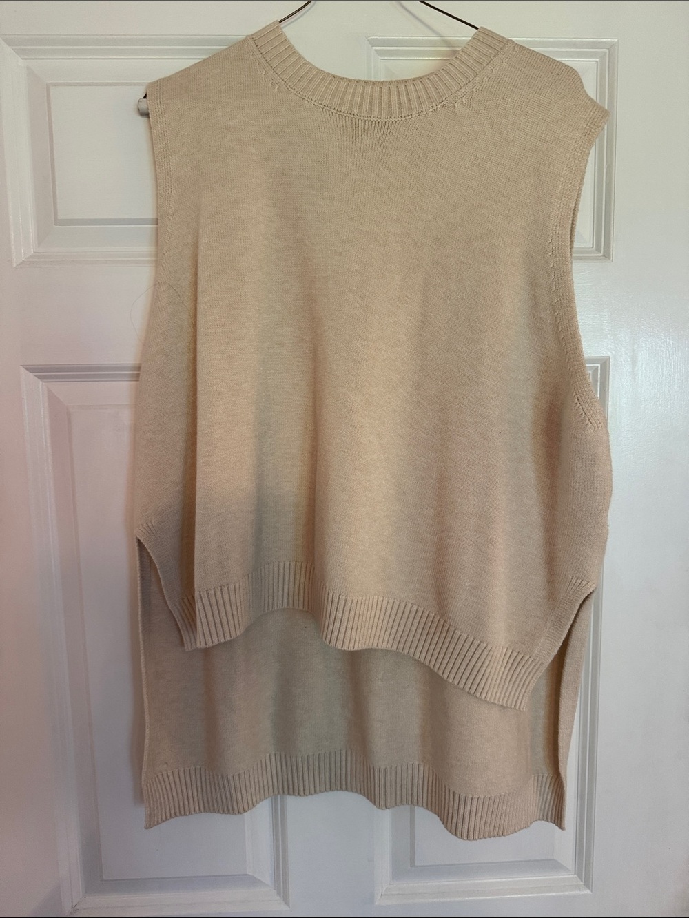 Women's Cream Sleeveless Crewneck Knit Sweater Vest